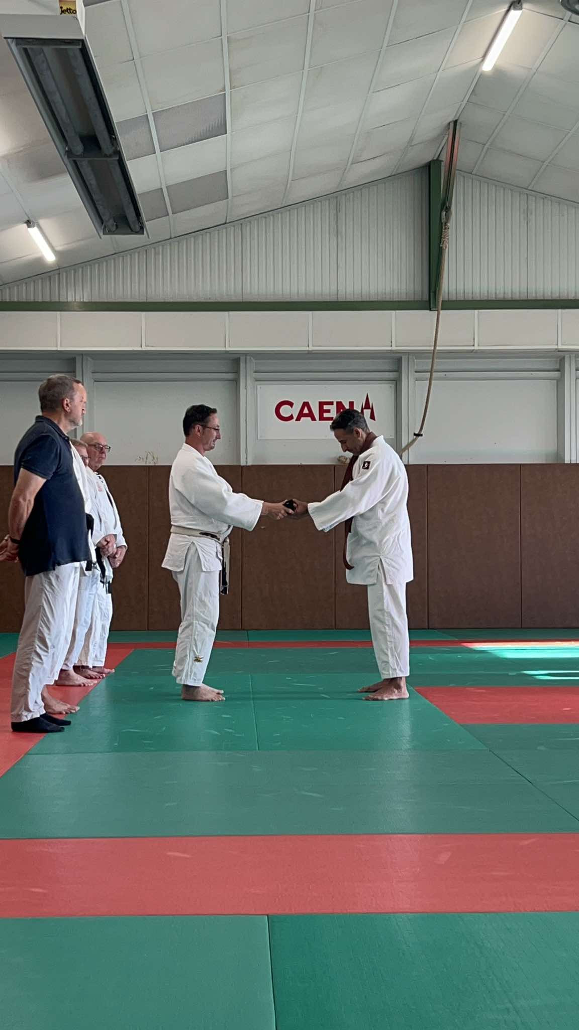 Image illustrant l'article « Remise de ceinture noire »